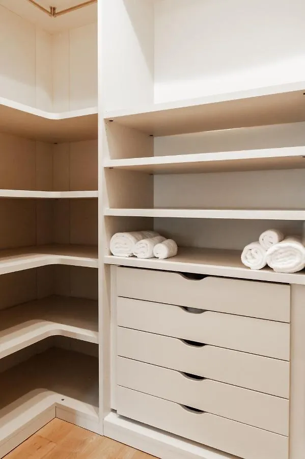 Ross Quadrell - Milano Apartment Milan